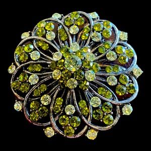 Women’s Green Rhinestone Brooch